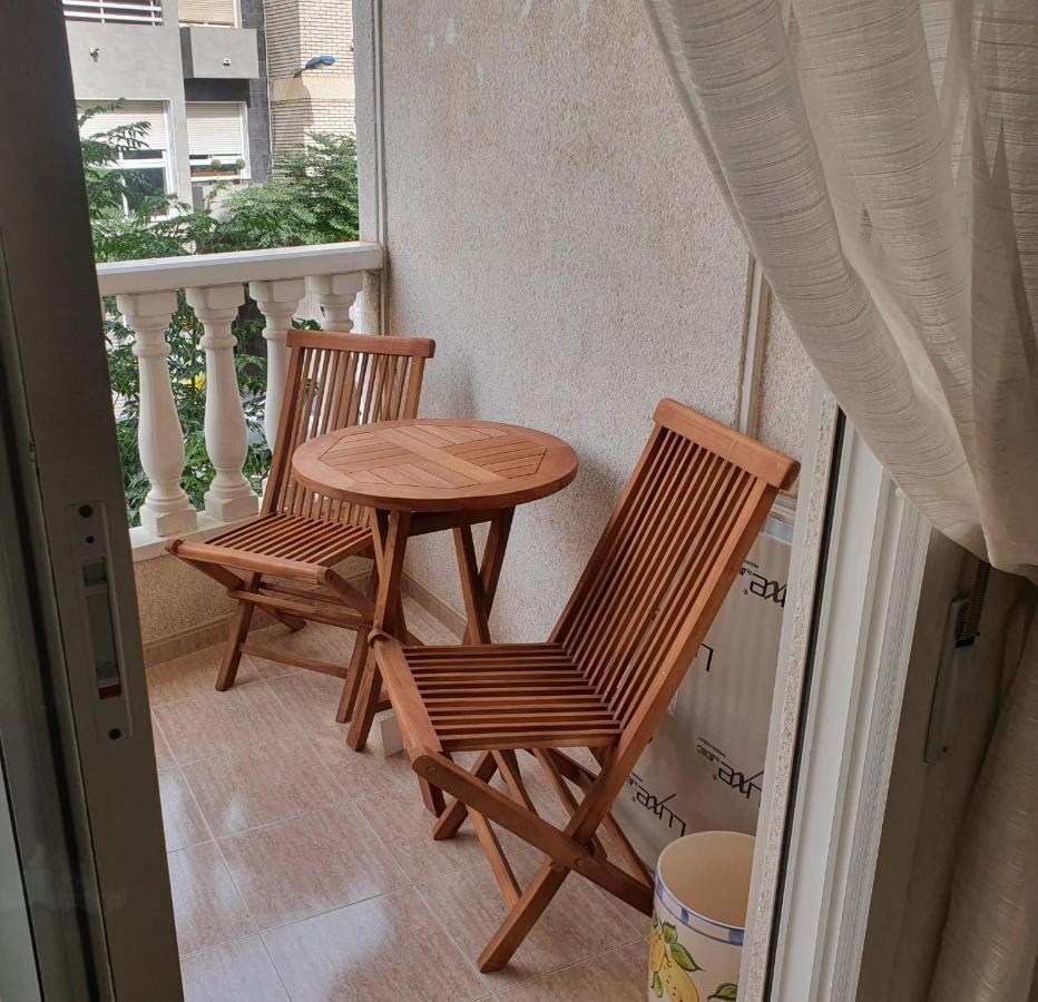 Linmarko apartamento en centro de Torrevieja Exterior foto